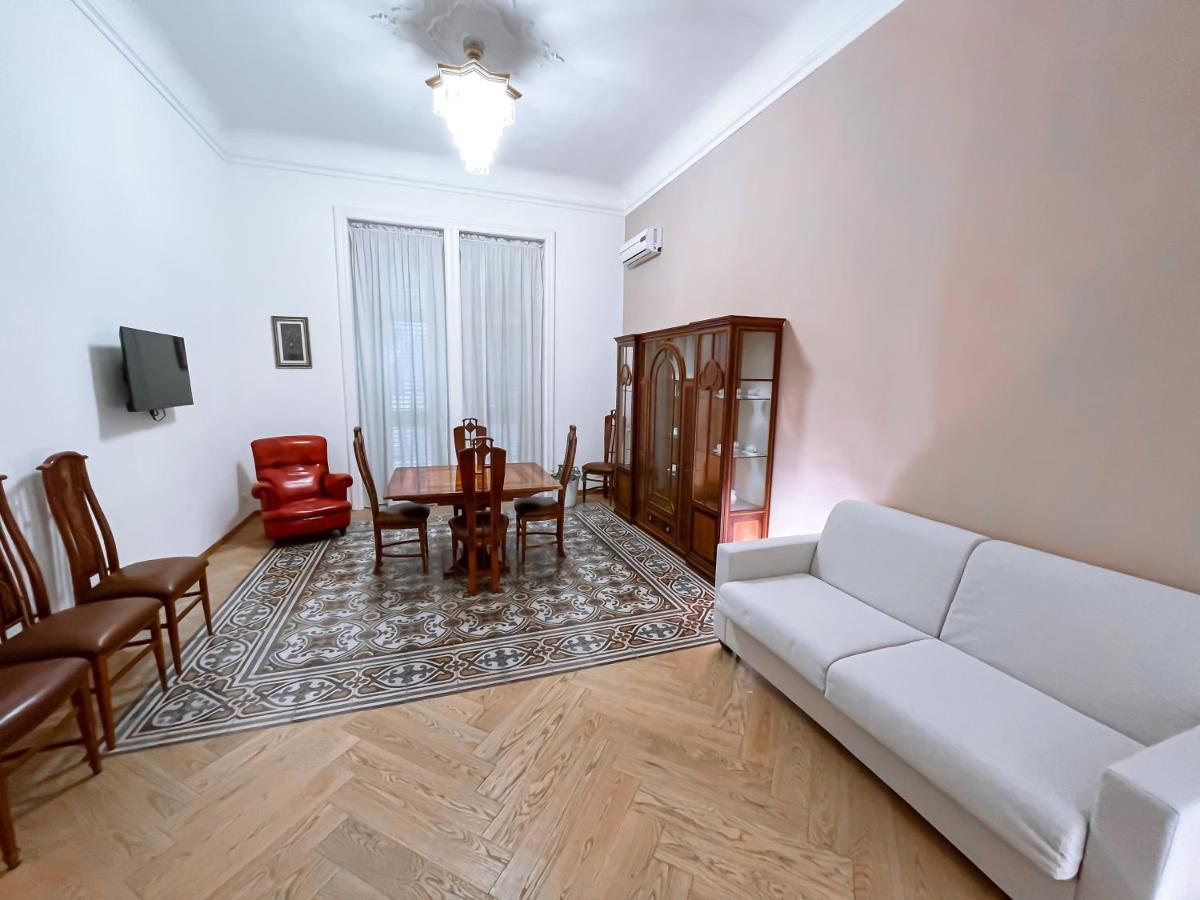 Luxury Bnb Dedeo Apartment Bari Exterior photo